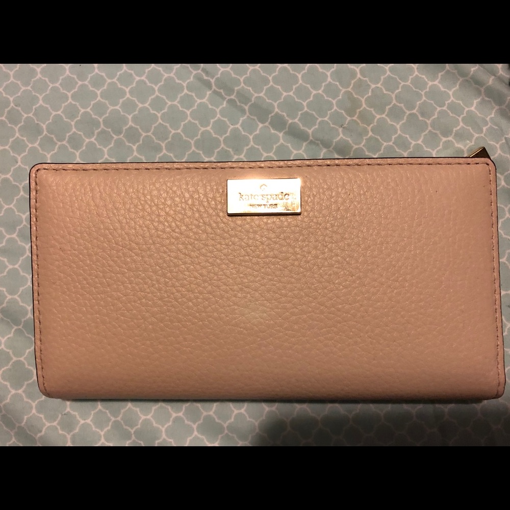 Kate Spade Beige Wallet